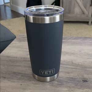 Yeti tumbler 20oz